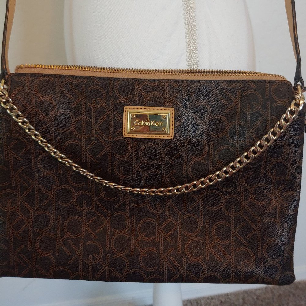 Calvin Klein Handbag Zipper Faux Leather Crossbody